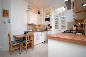 Photo 8- click for photo gallery